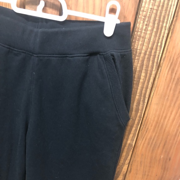 Under Armour size small black joggers - Picture 4 of 8